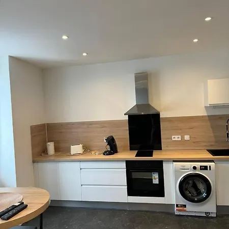 Cosy Spacieux Au Centre Apartment *